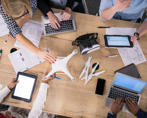 STEM DRONE RACE - assembleren en programmeren (online) cover